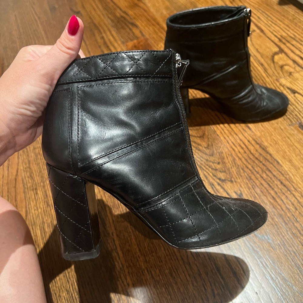 Chanel boots - Picture 4 of 8